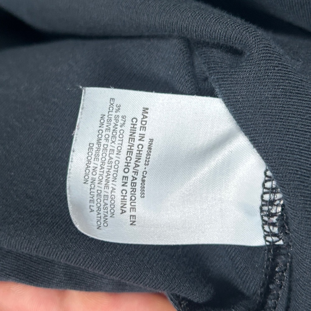 Nike Sweatshirt Women Medium Black Graphic Pullover Activewear Athleisure - Picture 11 of 16